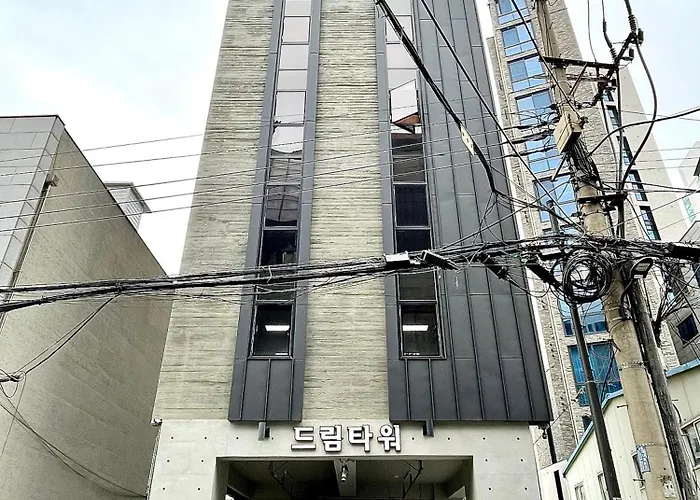 Ssh Es Dream Tower Apartahotel 4*
